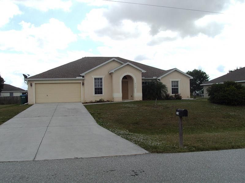 1st image of 2126 NW 15th Ter