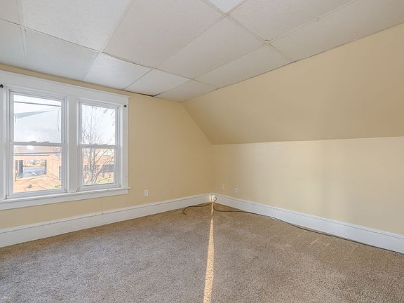 4th image of 343 N Main St