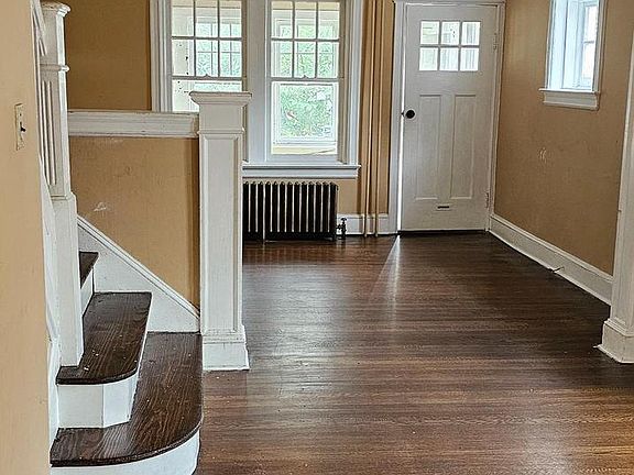 4th image of 303 Bert Ave