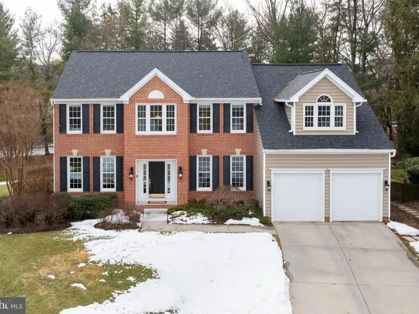 11 Hemlock Ct, Cockeysville, MD 21030