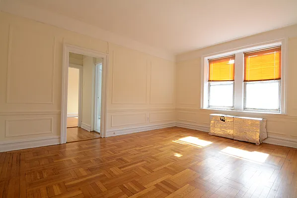 Rented by David Hirsch, LREB | media 2