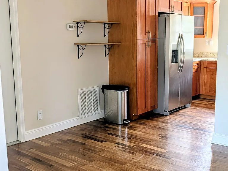4502 S Cameron Ave — Photo 7