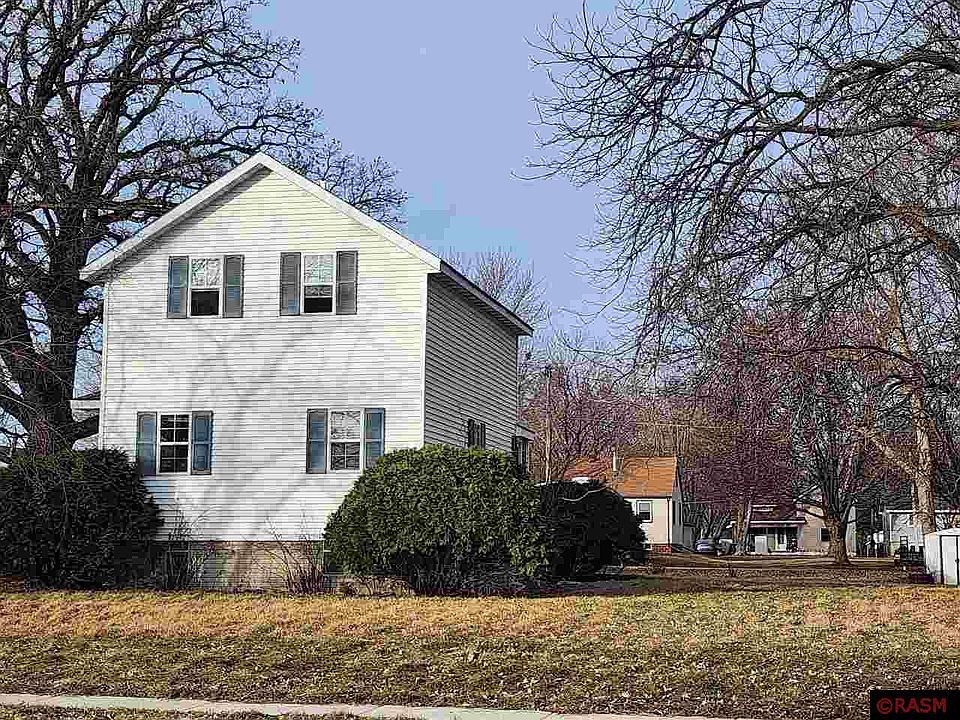 2nd image of 132 N Agency St
