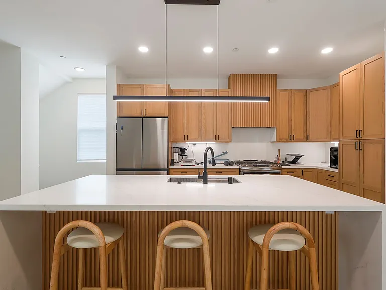 809 Brickyard Ln — Photo 14