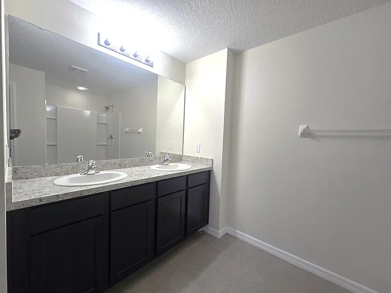 5024 San Palmore Dr — Photo 31