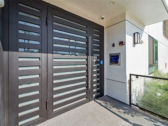4th image of 7510 Sepulveda Blvd #204