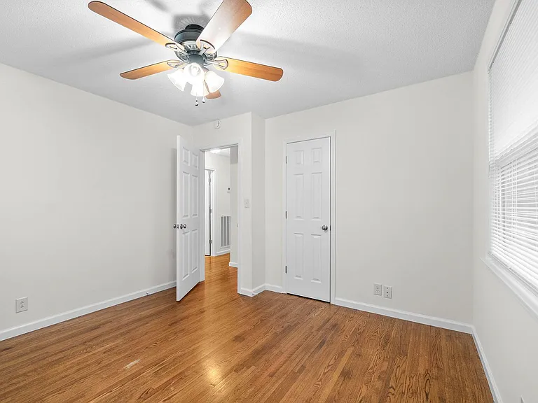 2522 Timberwood Dr — Photo 16