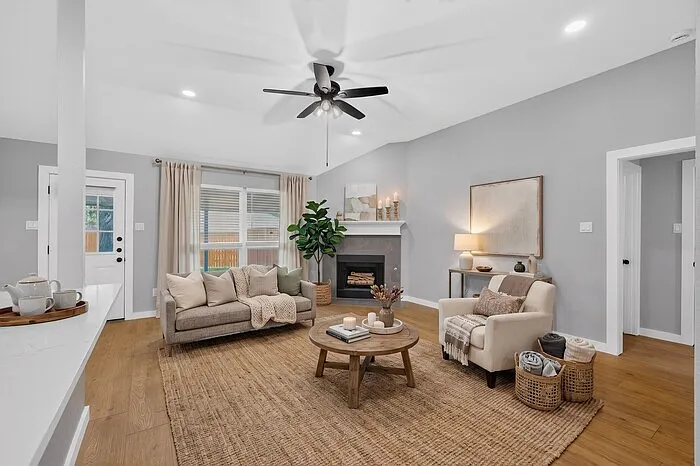 9881 Cambridge Dr — Photo 12