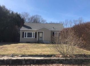 147 Salisbury Ave, Moosup, CT 06354