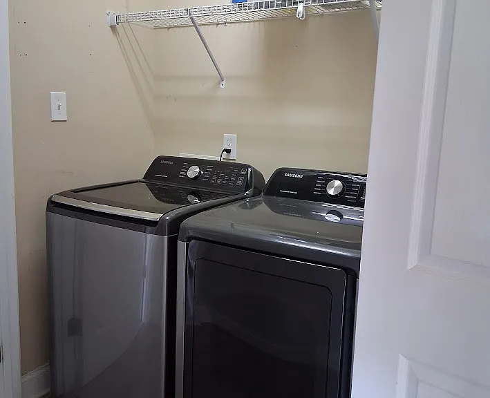 306 United Rd — Photo 9