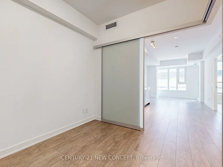 543 Richmond St W #443 — Photo 10