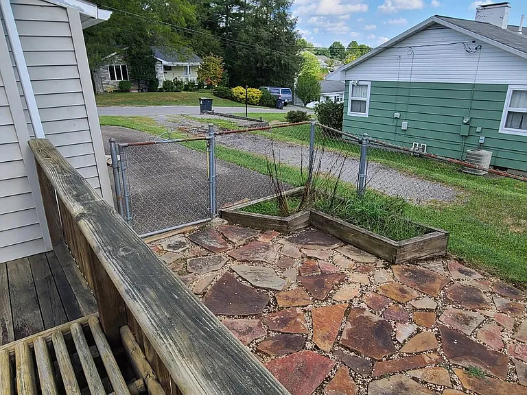 patio and side driveway