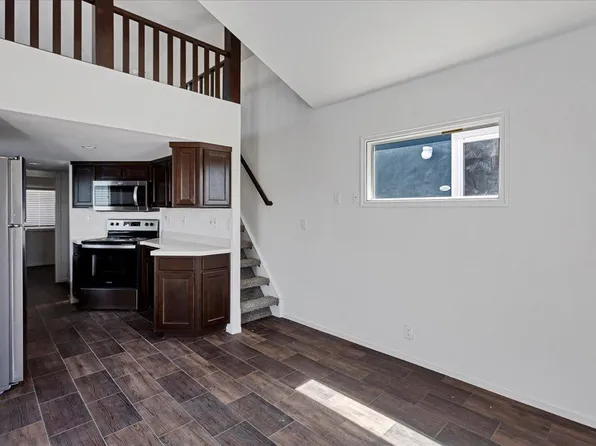 971 W Main St, Barstow, CA