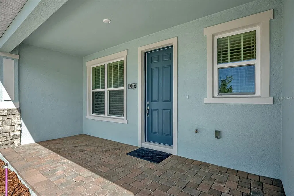 3 bed, 2.5 bath, 1744 sqft, $2,950 — Photo 3