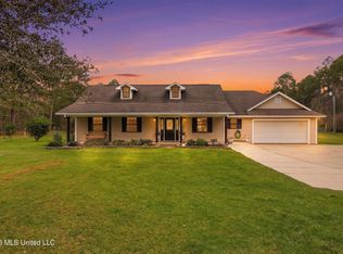 14309 Parker Rd, Biloxi, MS 39532