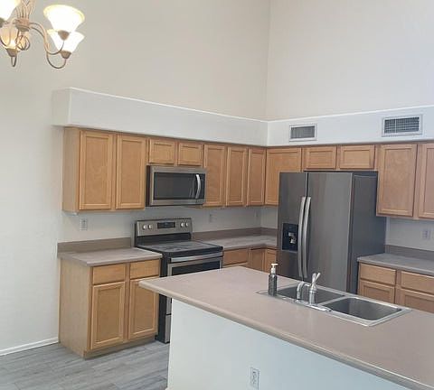 4th image of 7478 W Denaro Dr