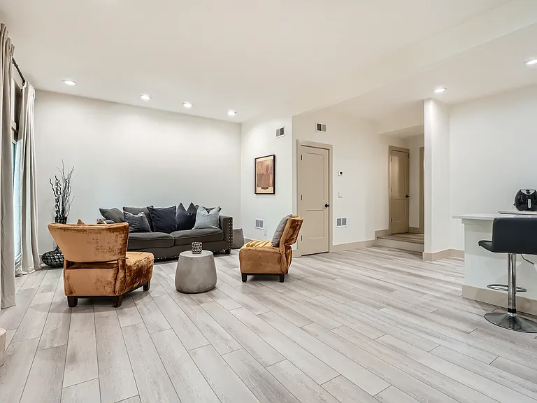 1204 Druid Knoll Dr — Photo 33