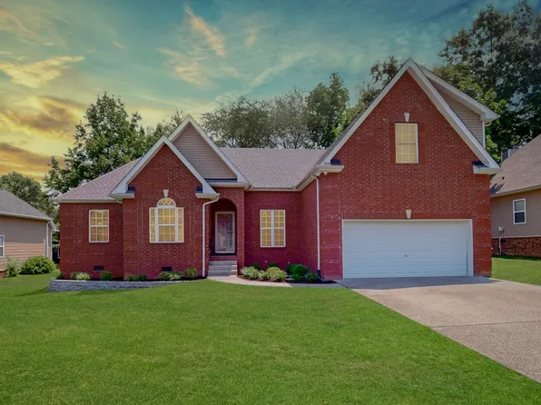 424 Foster Dr, White House, TN 37188