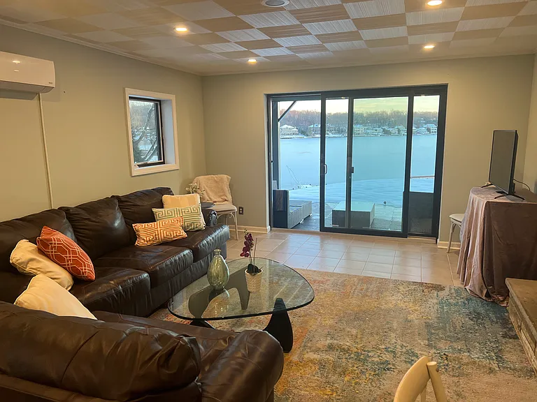 20 Pt Pleasant Rd — Photo 10