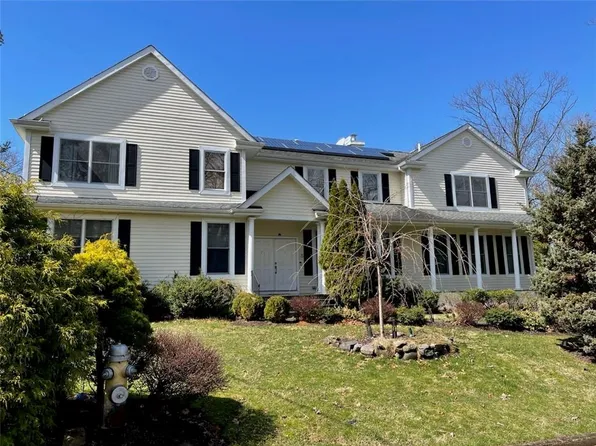 38 Old Country Road, New Rochelle, NY 10804