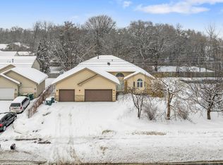 1861 85th Ave NE, Blaine, MN 55449
