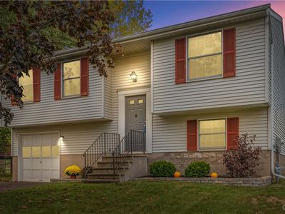 8137 Mesa Ln, Liverpool, NY, 13090