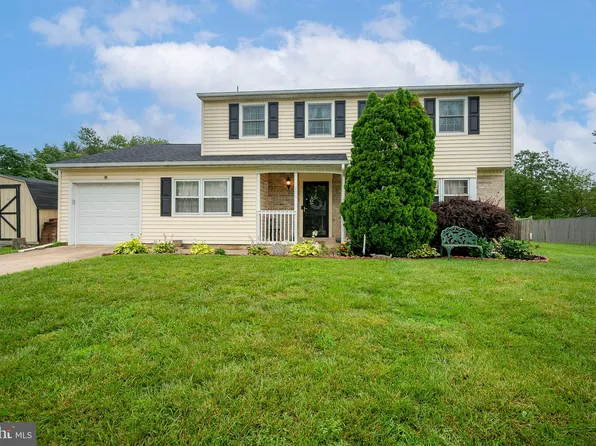 106 Autumn Horseshoe Bnd, Newark, DE 19702