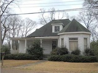 98 Pickens St, Lexington, MS 39095