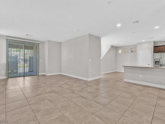 3rd image of 8930 Sienna Leaf Ave #0