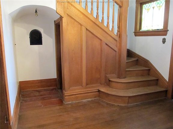5th image of 1313 Bigley Ave
