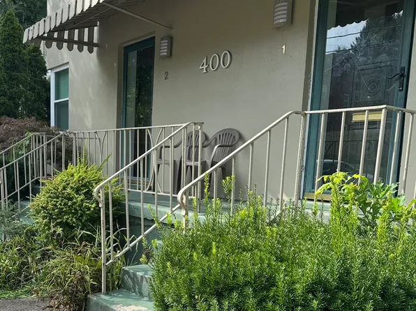 400 Swarthmore Ave APT 2, Charleston, WV 25302