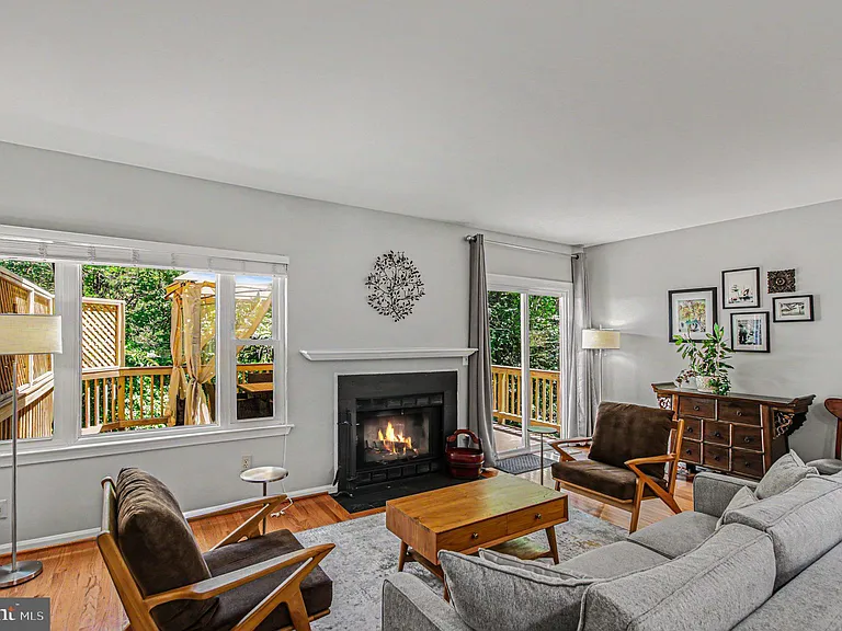 3738 Broomsedge Ct — Photo 9