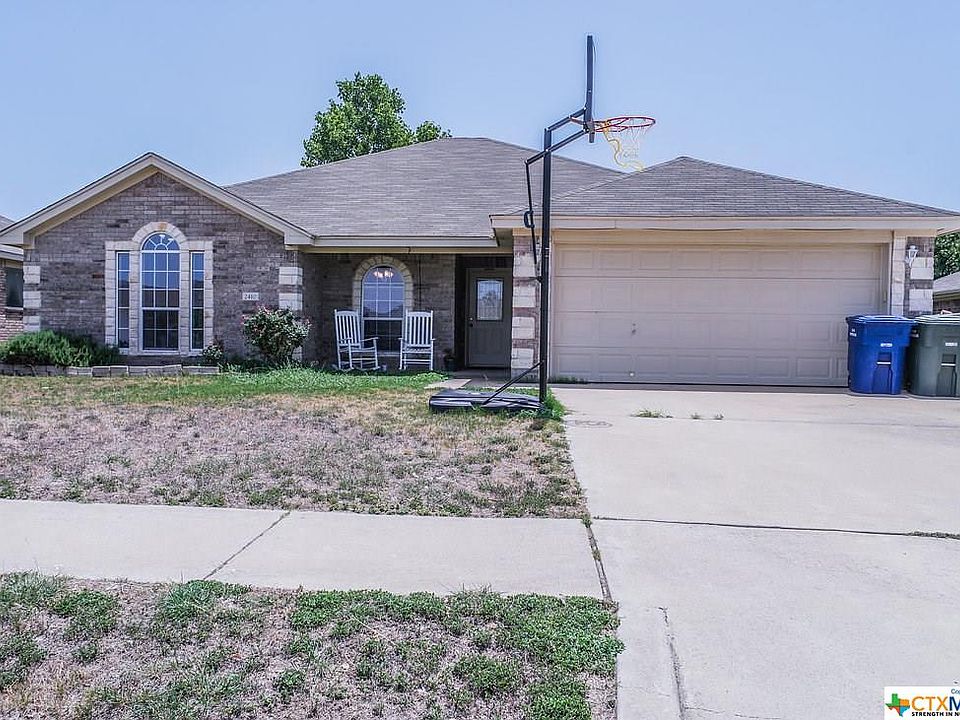 1st image of 2410 Jake Dr