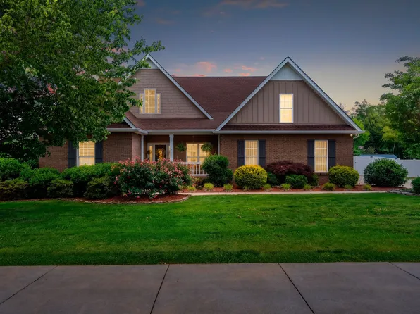 87 Garrison Dr, McMinnville, TN 37110