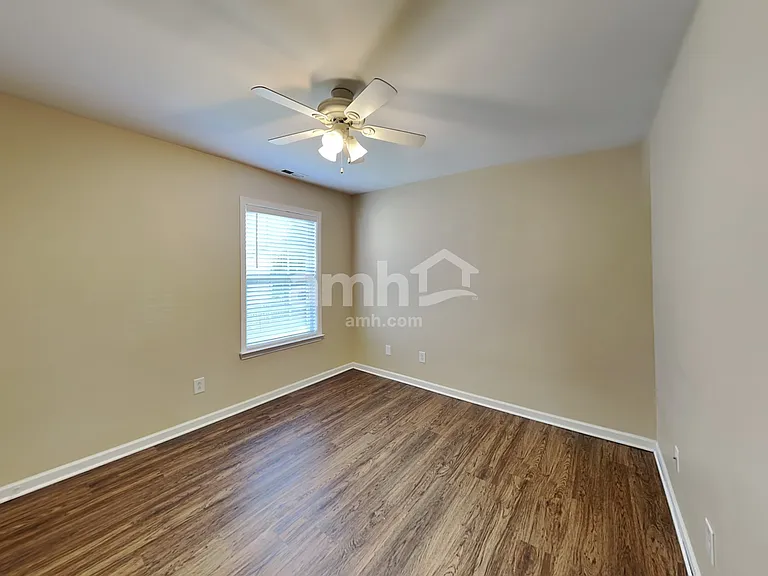 1922 Dundalk Rd — Photo 14