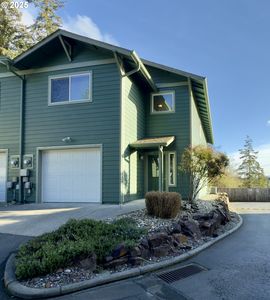 815 Old County Rd UNIT 10, Brookings, OR, 97415