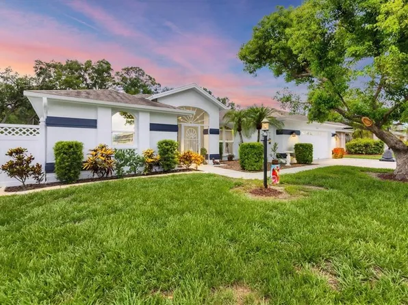 2381 Appaloosa Cir, Sarasota, FL 34240