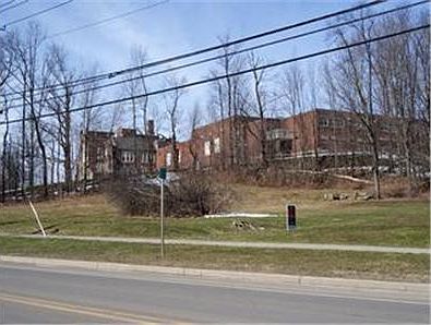 2nd image of 6 Main St