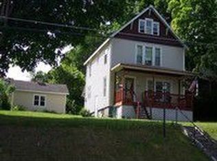 27 Spring St, Port Henry, NY 12974