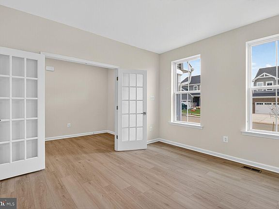 7th image of this home