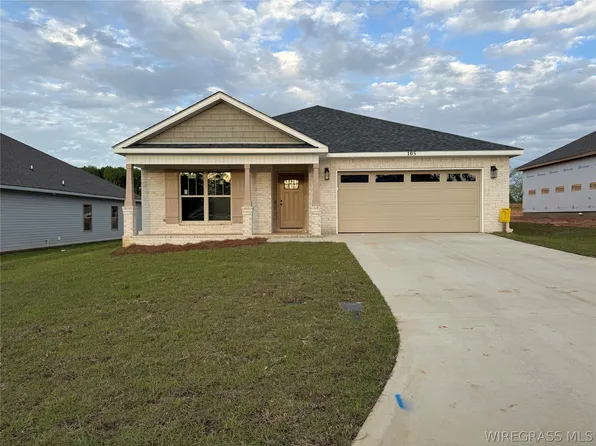 105 Brandi Ave, Enterprise, AL 36330