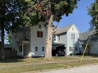 1311 N 9th St, Quincy, IL 62301