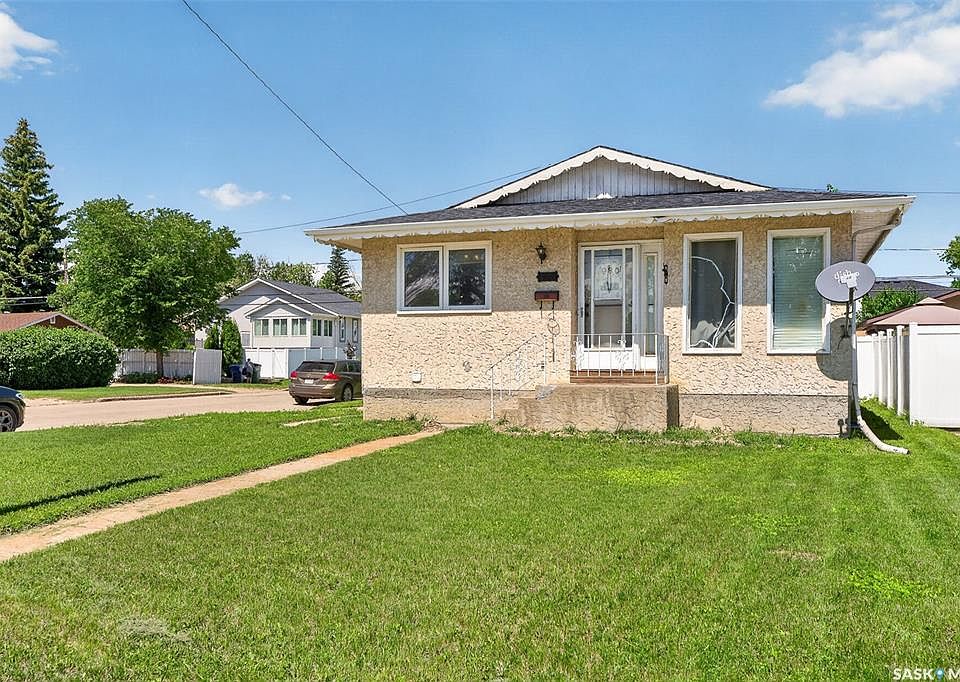 1st image of 980 Brown STREET