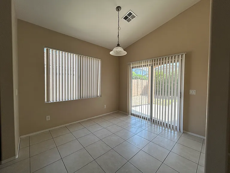 3869 S Coach House Dr — Photo 25
