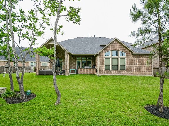 3rd image of 34315 Short Leaf Pine Ct