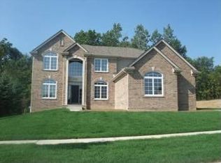 22534 Cyprus Dr, Northville, MI 48167