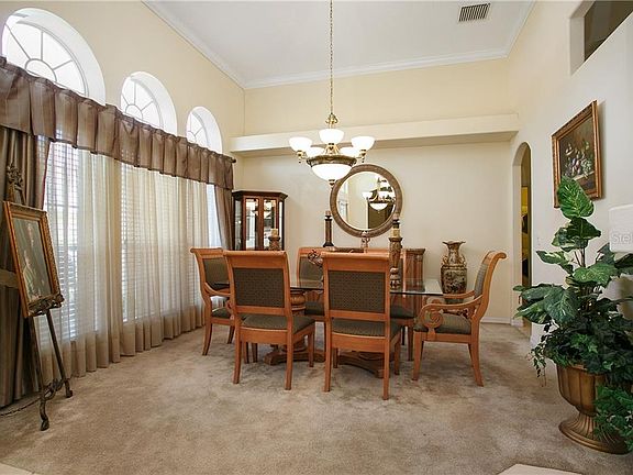 5th image of 2065 Heathwood St
