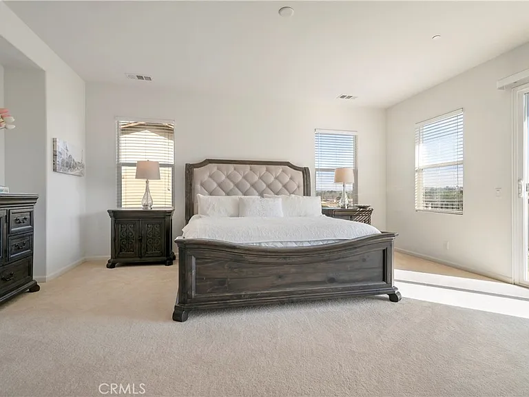 3126 Vista Ter — Photo 23