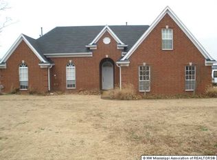 7977 New Castle Cv, Southaven, MS 38672