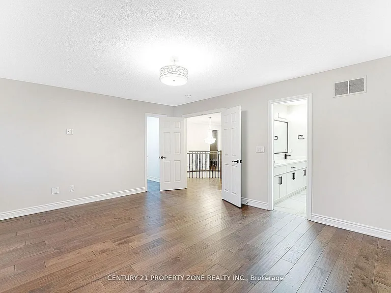 4 Garbutt Cres — Photo 18